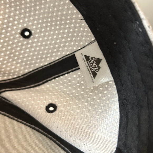Coors Light Grey Mesh Hat‎ EUC Adjustable - Picture 6 of 8
